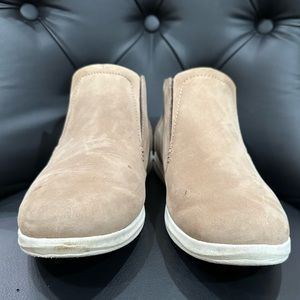 Olukai women’s shoes 7.5 barely used